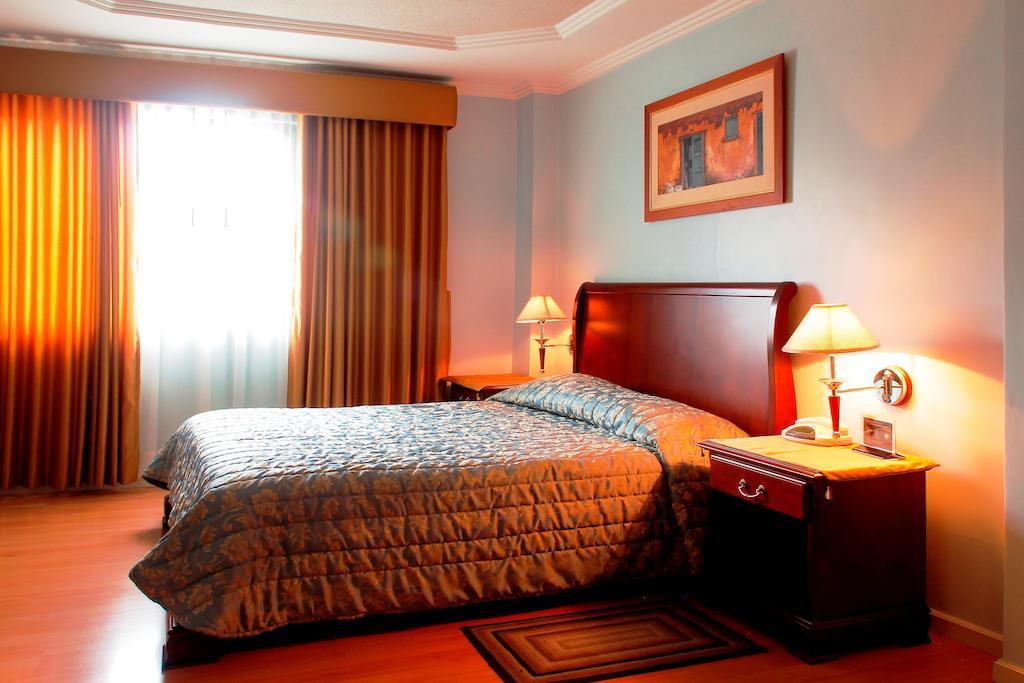 Hotel Yanuncay Cuenca Room photo